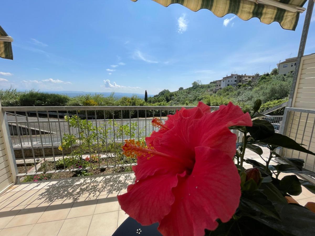 A Casa Di Silvia Apartman Gambassi Terme Kültér fotó