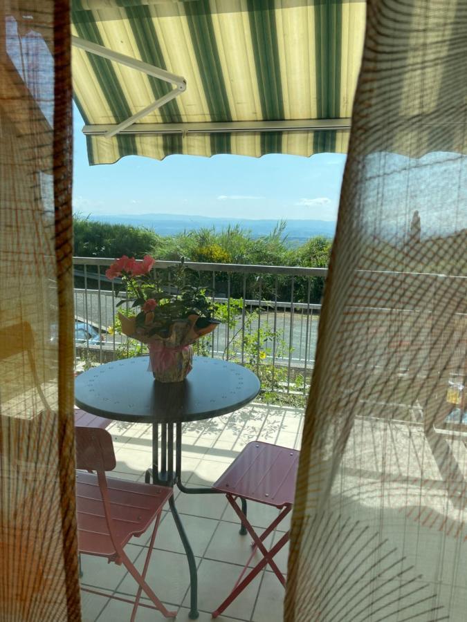 A Casa Di Silvia Apartman Gambassi Terme Kültér fotó
